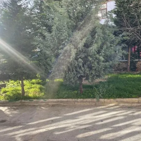 Cozy Old Train Station Apartamento Tirana