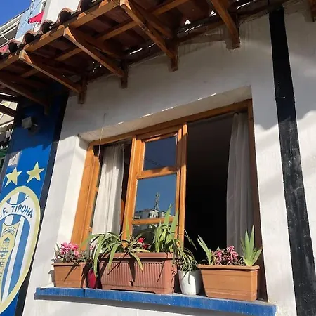 Appartement Cozy Old Train Station Tirana